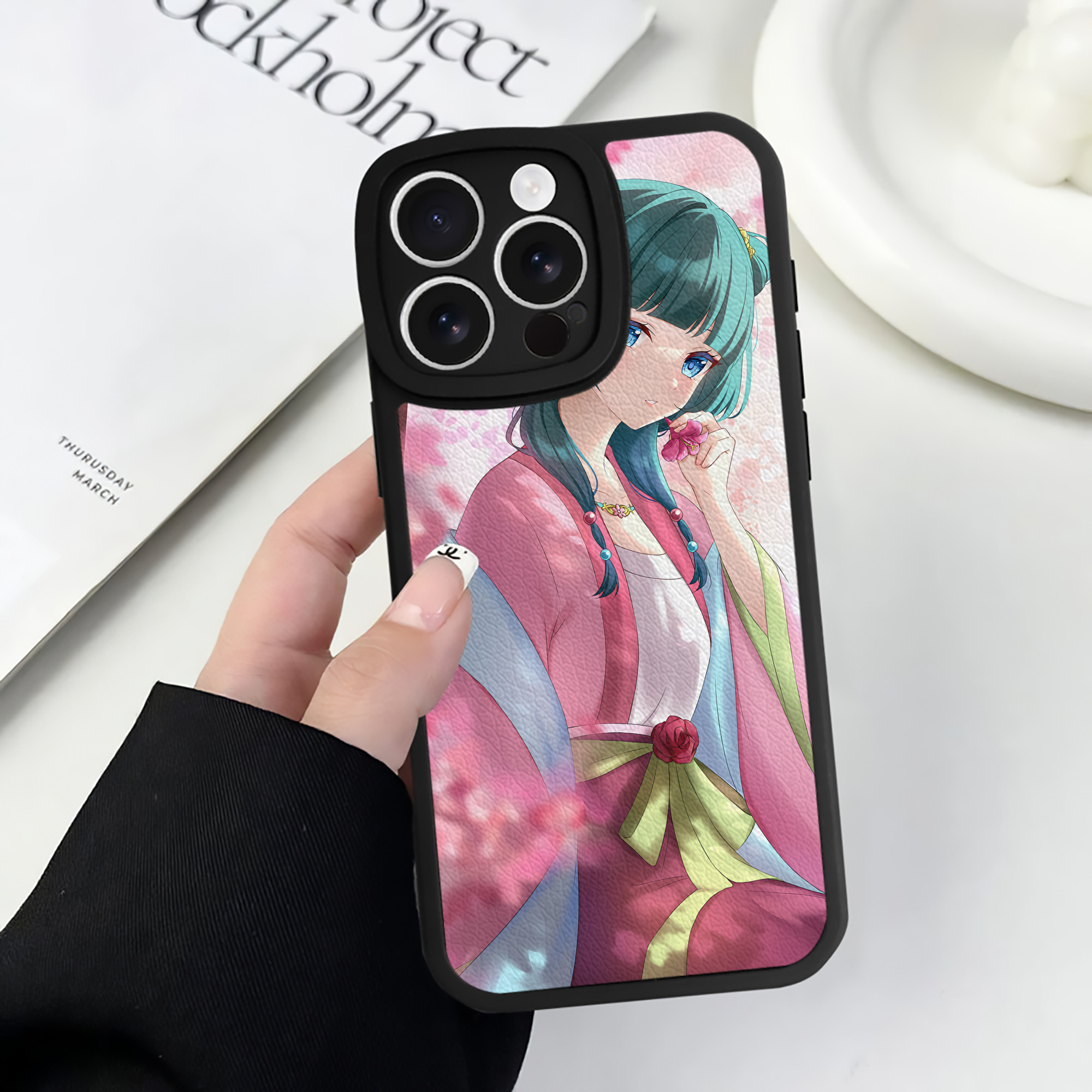 （画像用） 薬屋のひとりごと The Apothecary Diaries 【iPhone 16シリーズ対応】シリコンスマホケース（レザー調） 材質：シリコン